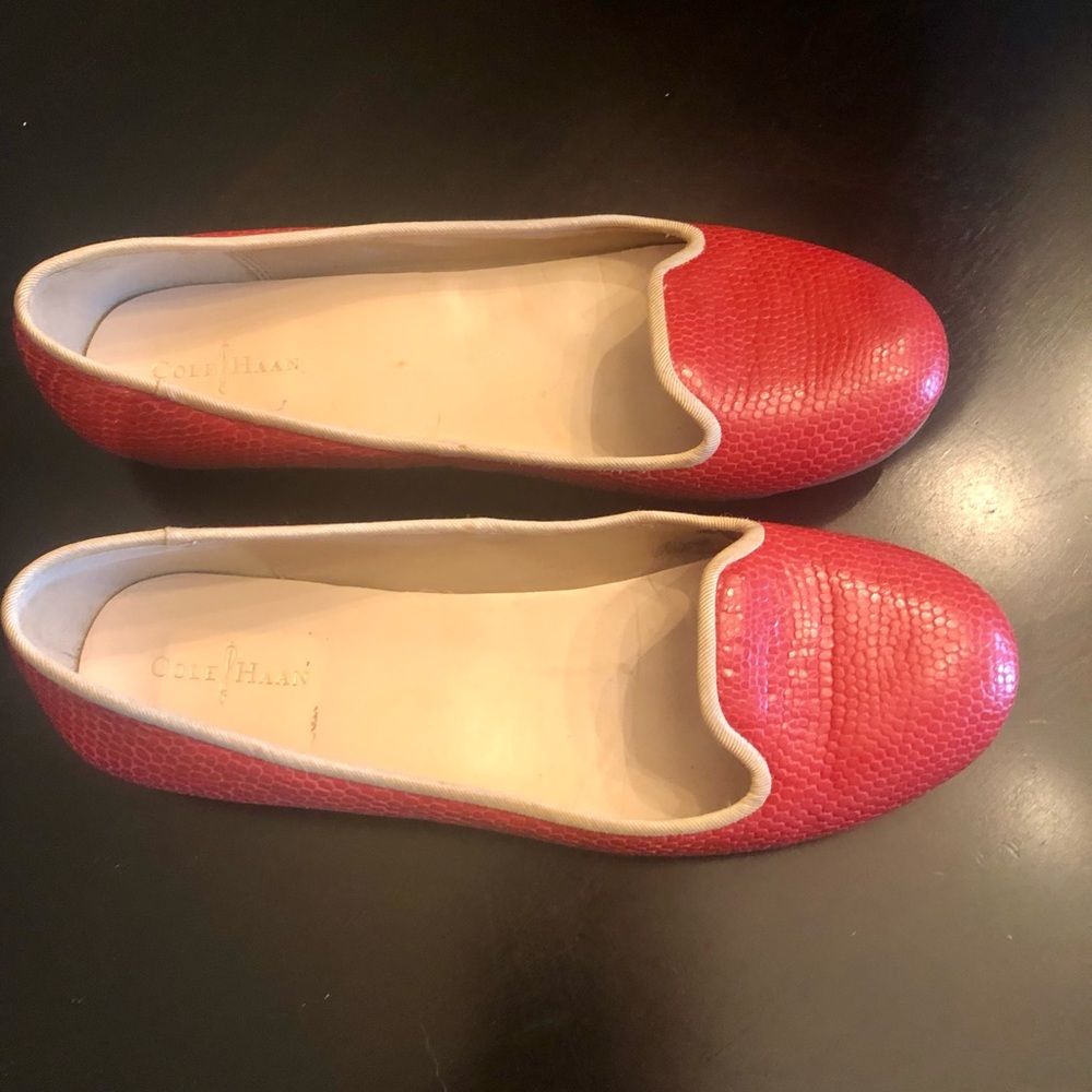 Cole Haan Orange Textured Leather Slip-On Flats with Khaki Trim - Picture 3 of 5